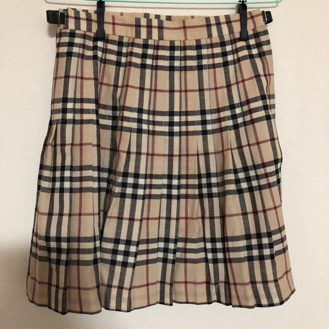 BURBERRY(バーバリー)のバーバリー スカート レディースのスカート(ひざ丈スカート)の商品写真