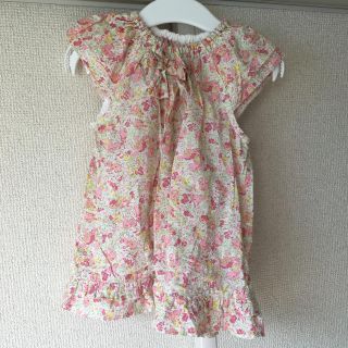 ベベ(BeBe)のbebe ワンピース 花柄ワンピース(ワンピース)