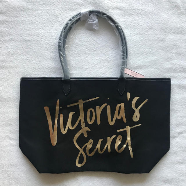 Victoria's Secret(ヴィクトリアズシークレット)の■新品■Victoria’s secret ロゴ入りキャンバストートバッグ レディースのバッグ(トートバッグ)の商品写真