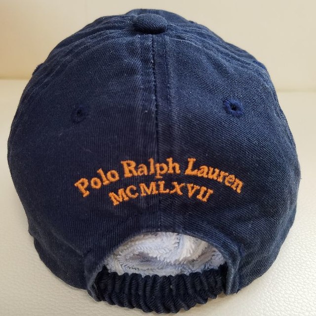 Ralph Lauren(ラルフローレン)のラルフローレン ベビー 帽子 CAP 紺色 ポニー刺繍 ワンポイント キッズ/ベビー/マタニティのこども用ファッション小物(帽子)の商品写真