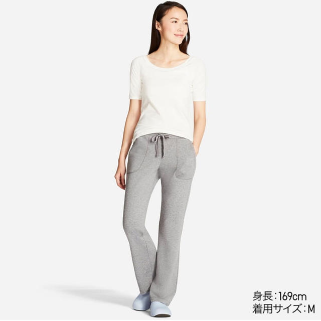 UNIQLO(ユニクロ)のユニクロ ブラバレエネックT（半袖）XLサイズ／オレンジ 新品タグ付き♪ レディースのトップス(Tシャツ(半袖/袖なし))の商品写真