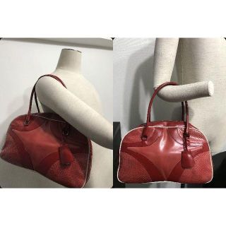 プラダ(PRADA)の16万プラダ希少色パンチング総カーフレザーショルダーボストンバッグ大ボーリング良(ボストンバッグ)