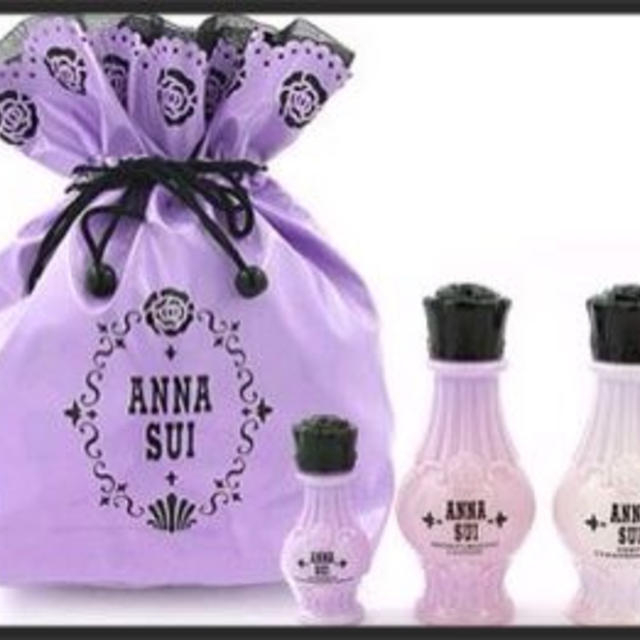 ANNA SUI(アナスイ)のANNA SUI 未開封スキンケアキット レディースのファッション小物(ポーチ)の商品写真