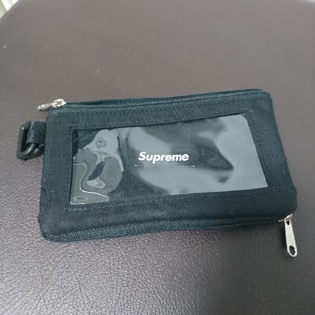 Supreme(シュプリーム)のsupreme モバイルポーチ メンズのファッション小物(キーケース)の商品写真