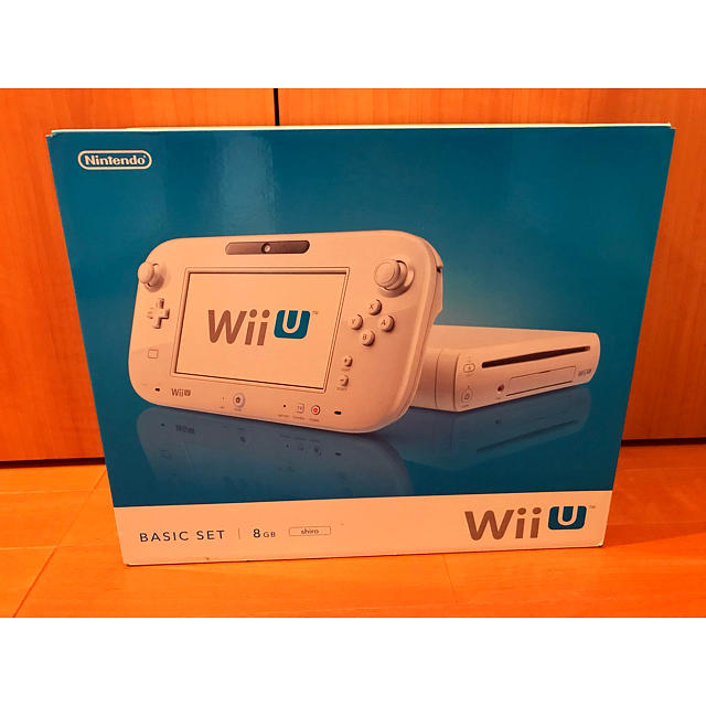 Wii U(ウィーユー)のWii U BASIC SET 8GB shiro 新品未開封 エンタメ/ホビーのゲームソフト/ゲーム機本体(家庭用ゲーム機本体)の商品写真