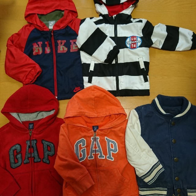 GAP(ギャップ)のGAP★NIKE★パーカー&ブルゾンアウターセットまとめ売り キッズ/ベビー/マタニティのキッズ服男の子用(90cm~)(ジャケット/上着)の商品写真