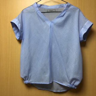 アオキ(AOKI)の新品★ブルー×ホワイトのシャツブラウス★Mサイズ★LES MUES(シャツ/ブラウス(半袖/袖なし))