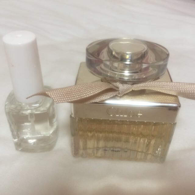 Chloe(クロエ)のchloe オードパルファム 50ml コスメ/美容の香水(香水(女性用))の商品写真