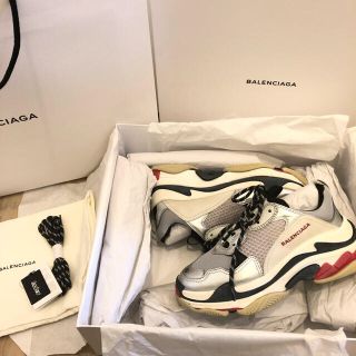 バレンシアガ(Balenciaga)のbalenciaga triple s シルバー40(スニーカー)