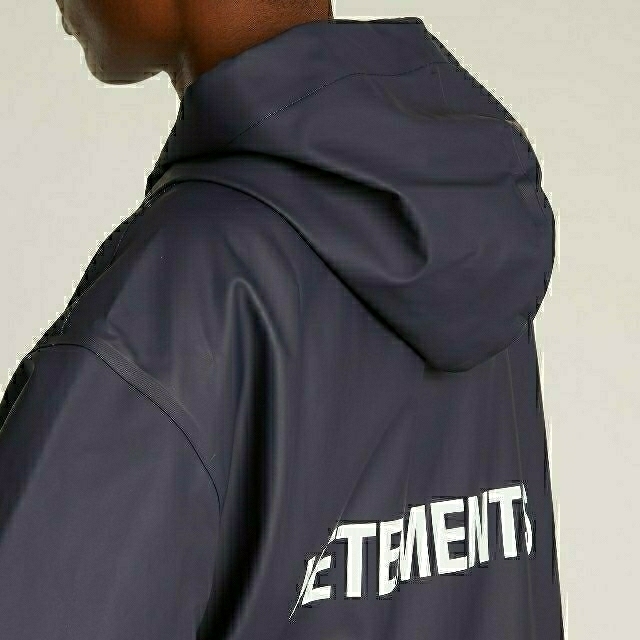 vetements  レインコート 17FW