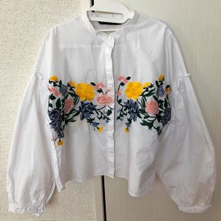 ザラ(ZARA)のZARA 刺繍シャツ(シャツ/ブラウス(長袖/七分))