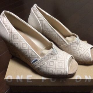 トムズ(TOMS)のTOMS サンダル(サンダル)