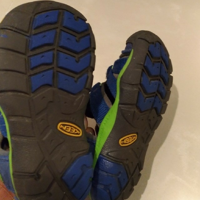 KEEN(キーン)のkeen キッズサンダル キッズ/ベビー/マタニティのキッズ靴/シューズ(15cm~)(サンダル)の商品写真