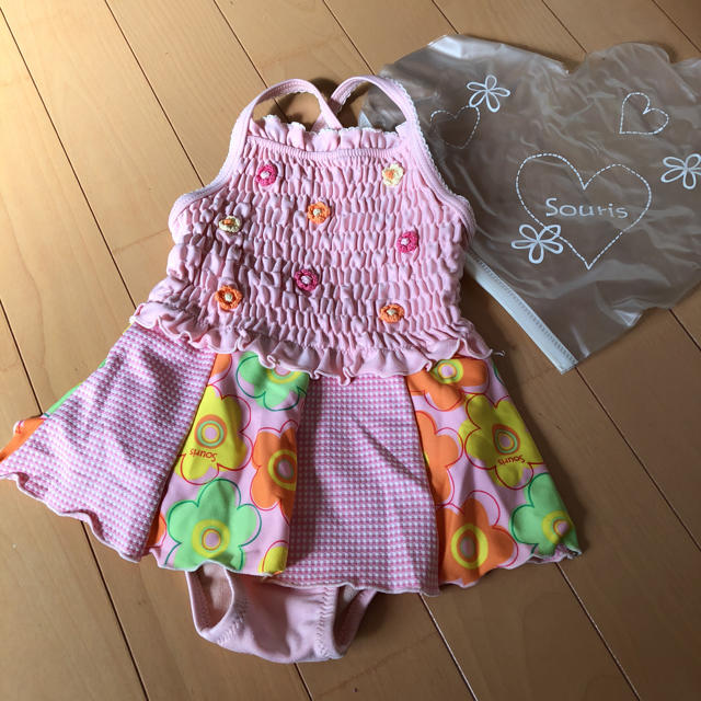 Souris(スーリー)のsouris スーリー女の子 ワンピース水着 90 キッズ/ベビー/マタニティのキッズ服女の子用(90cm~)(水着)の商品写真