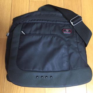 トゥミ(TUMI)の値下げ！TUMI ショルダーバッグ(ショルダーバッグ)