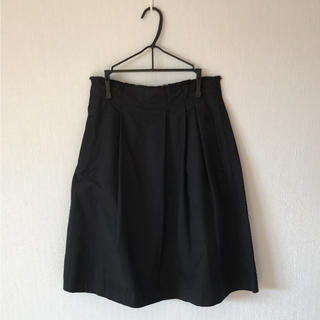 トゥモローランド(TOMORROWLAND)の新品✨トゥモローランド スカート 黒(ひざ丈スカート)