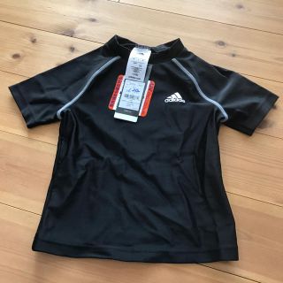 アディダス(adidas)の再値下げ☆新品☆ adidas キッズ ラッシュガード  ブラック 120(水着)