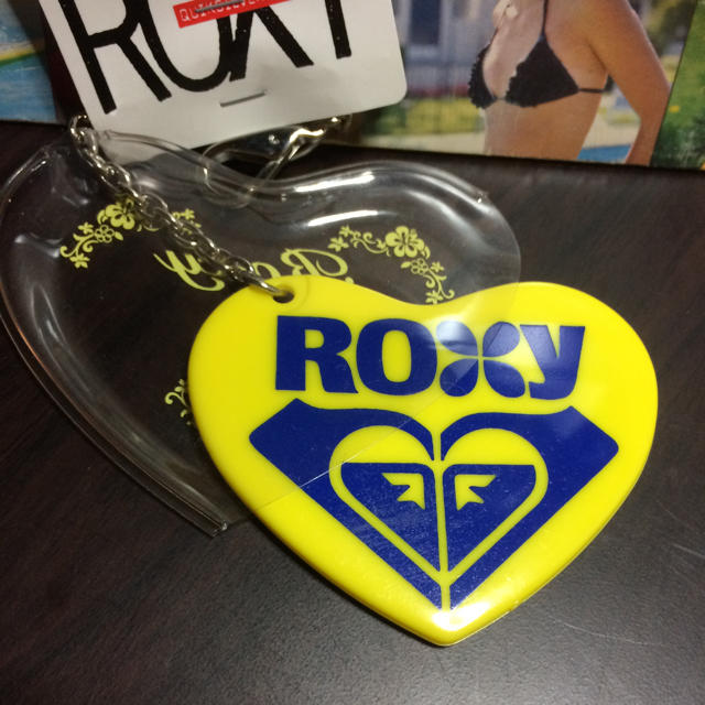 Roxy(ロキシー)の新品★ROXY【ロキシー】チェーン付き手鏡 YELLOW レディースのファッション小物(その他)の商品写真