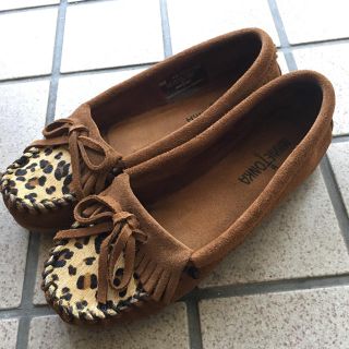 ミネトンカ(Minnetonka)のMinnetonka ミネトンカ レオパード 5.5 ブラウン モカシン(スリッポン/モカシン)