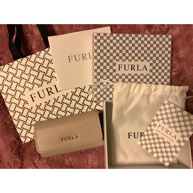 FURLA キーケース 1