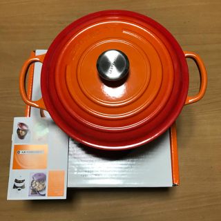 ルクルーゼ(LE CREUSET)のまいこ様専用 ココットロンドシグニチャー 22cm オレンジ 新品(鍋/フライパン)