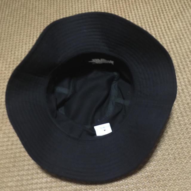 STUSSY(ステューシー)のstussy ハット ブラック 帽子 レディースの帽子(ハット)の商品写真