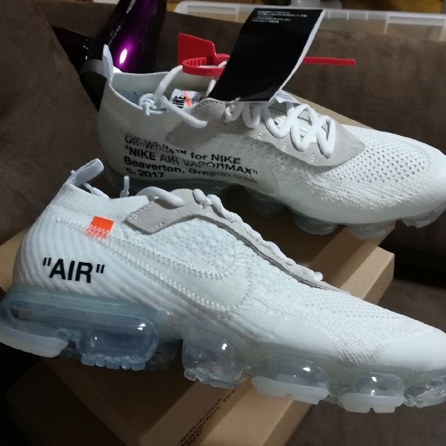 OFF-WHITE(オフホワイト)のThe 10 Off-White vapormax fk メンズの靴/シューズ(スニーカー)の商品写真