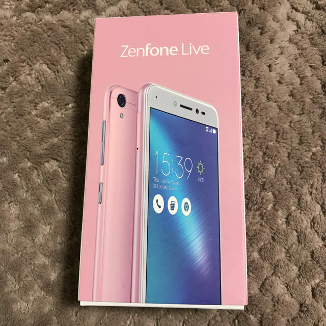 ASUS(エイスース)のASUS Zenfone Live ピンク ZB501KL SIMフリー 未開封 スマホ/家電/カメラのスマートフォン/携帯電話(スマートフォン本体)の商品写真