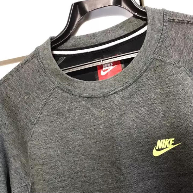 NIKE(ナイキ)のナイキ テックフリース メンズのトップス(スウェット)の商品写真