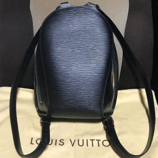 ルイヴィトン(LOUIS VUITTON)のゆみ様     ルイヴィトン  マビヨン エピ  リュック  ノワール(リュック/バックパック)