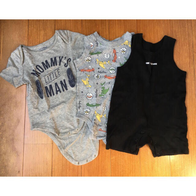 babyGAP(ベビーギャップ)の男の子用ロンパース、ショートパンツ セット キッズ/ベビー/マタニティのベビー服(~85cm)(ロンパース)の商品写真