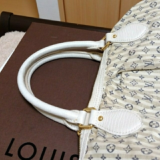 Louis Vuitton　斜めがけショルダー付きショルダーバッグ