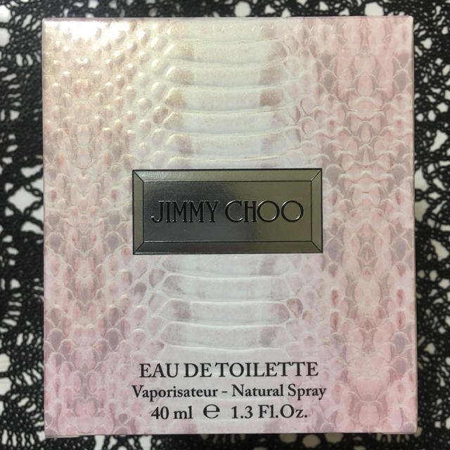 JIMMY CHOO(ジミーチュウ)の香水♪ジミーチュウ オードトワレ40ml コスメ/美容の香水(香水(女性用))の商品写真