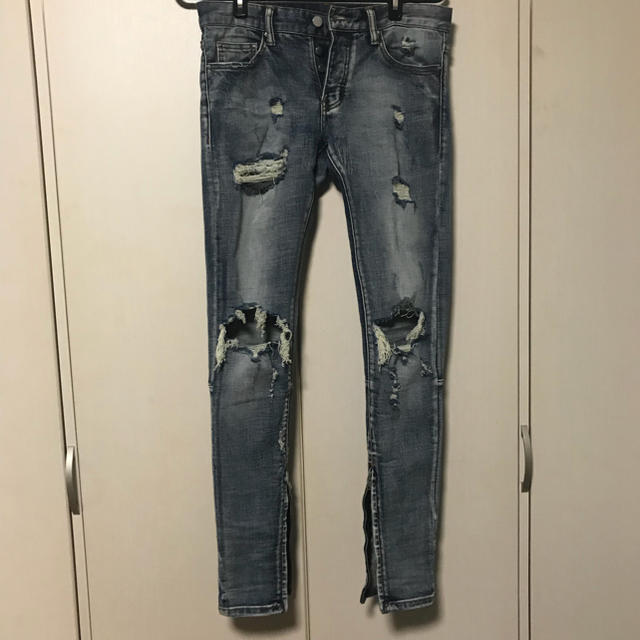 FEAR OF GOD(フィアオブゴッド)のMNML M1 stretch Denim 28 メンズのパンツ(デニム/ジーンズ)の商品写真