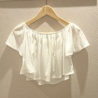 ベルシュカ(Bershka)のトレンド オフショルＴ(Tシャツ(半袖/袖なし))