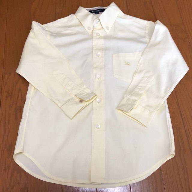 BURBERRY(バーバリー)の☆BURBERRY☆男の子ワイシャツ 110cm キッズ/ベビー/マタニティのキッズ服男の子用(90cm~)(ドレス/フォーマル)の商品写真