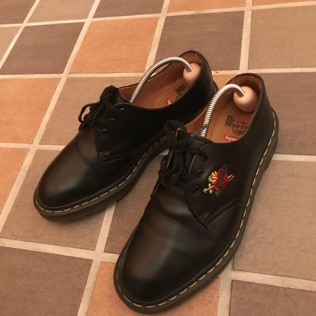 Supreme(シュプリーム)のDr.martens × supreme 3ホール ブーツ メンズの靴/シューズ(ブーツ)の商品写真