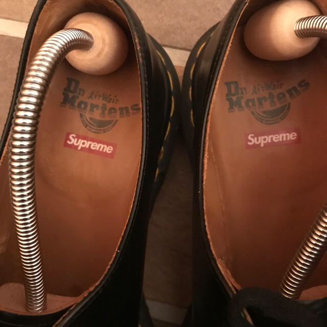 Supreme(シュプリーム)のDr.martens × supreme 3ホール ブーツ メンズの靴/シューズ(ブーツ)の商品写真