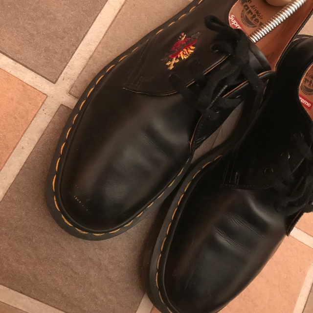 Supreme(シュプリーム)のDr.martens × supreme 3ホール ブーツ メンズの靴/シューズ(ブーツ)の商品写真