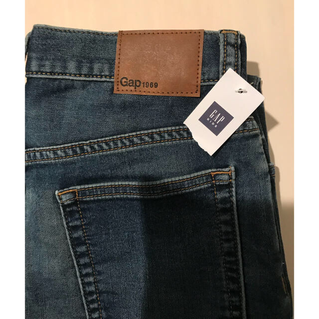 GAP Kids(ギャップキッズ)の新品 GAP キッズ ストレッチ スーパースキニージーンズ キッズ/ベビー/マタニティのマタニティ(マタニティボトムス)の商品写真