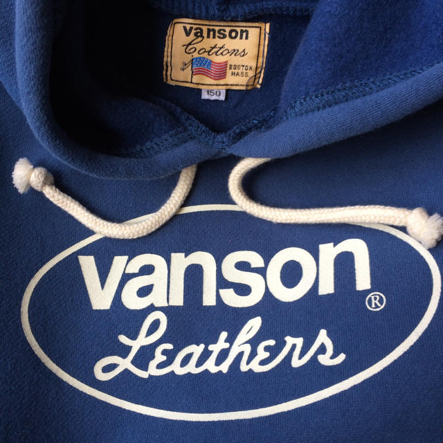 VANSON(バンソン)のVANSON パーカー150㎝ キッズ/ベビー/マタニティのキッズ服男の子用(90cm~)(Tシャツ/カットソー)の商品写真