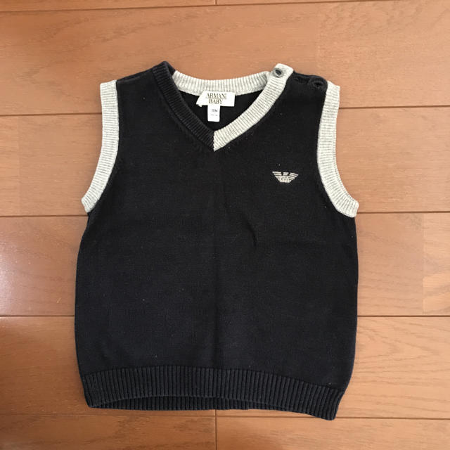 ARMANI JUNIOR(アルマーニ ジュニア)のアルマーニ ベビー☆ベスト 18M キッズ/ベビー/マタニティのベビー服(~85cm)(ニット/セーター)の商品写真