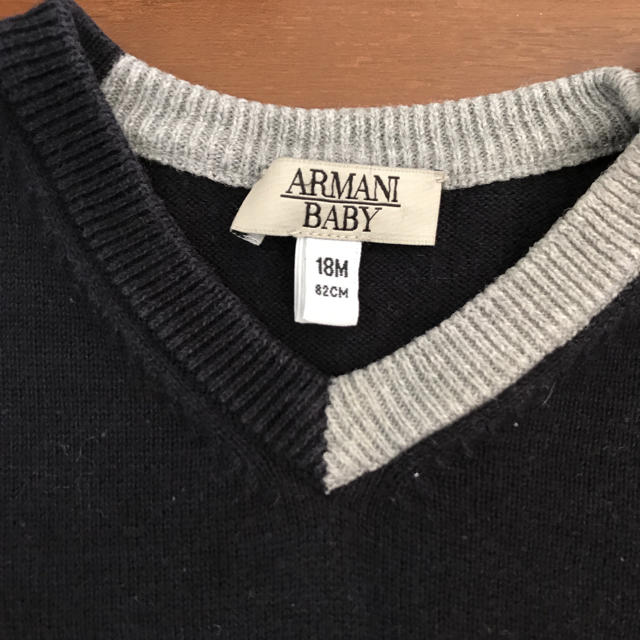 ARMANI JUNIOR(アルマーニ ジュニア)のアルマーニ ベビー☆ベスト 18M キッズ/ベビー/マタニティのベビー服(~85cm)(ニット/セーター)の商品写真