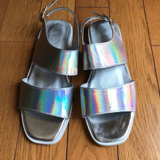 ★【新品】★◆シルバー♪サンダル◆(サンダル)