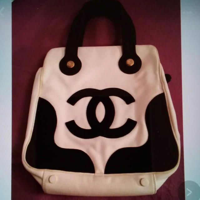 CHANEL - シャネルバッグ vivi