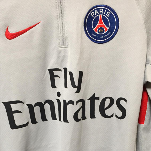 NIKE(ナイキ)のPSG トレーニングウエア スポーツ/アウトドアのサッカー/フットサル(ウェア)の商品写真