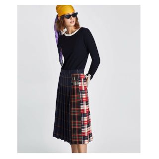 ザラ(ZARA)のzara サイドベルト スカート XS(ロングスカート)