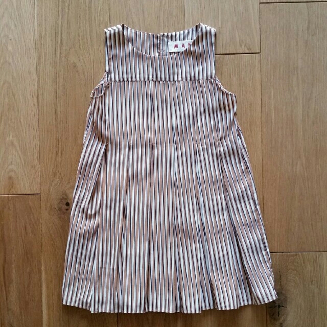 Marni(マルニ)のマルニバンビーノ　ワンピース　キッズ マルニ　MARNI キッズ/ベビー/マタニティのキッズ服女の子用(90cm~)(ワンピース)の商品写真