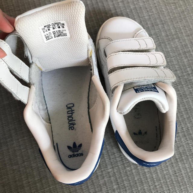 adidas(アディダス)の専用！美品！スタンスミス ブルー 16.0cm キッズ キッズ/ベビー/マタニティのキッズ靴/シューズ(15cm~)(スニーカー)の商品写真