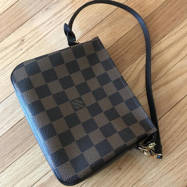 LOUIS VUITTON(ルイヴィトン)のルイ ヴィトン  アクセサリーポーチ  ダミエ レディースのファッション小物(ポーチ)の商品写真